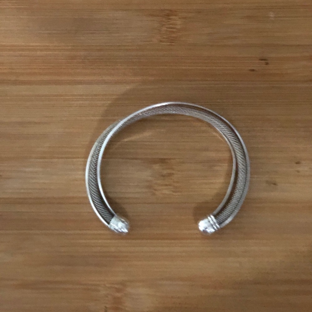 $172  Designer Estate Cuff  Sterling Silver  Marked 925 - Picture 6 of 9